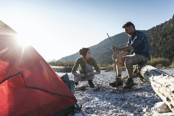 What are the top 5 family-friendly campsites in Cornwall?